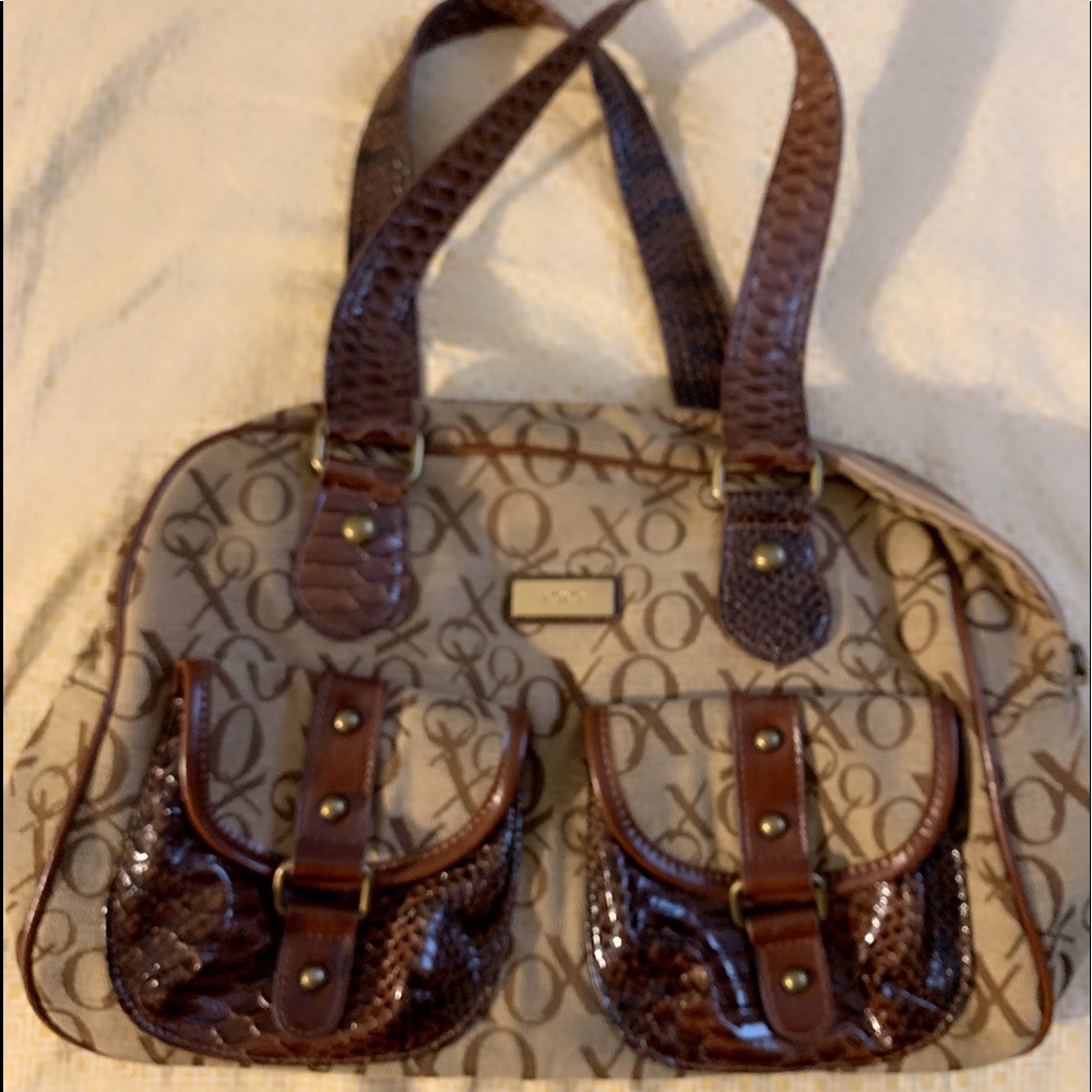Eye catching XOXO purse